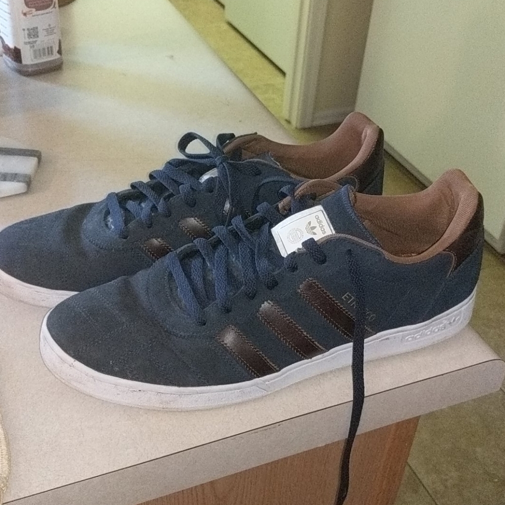 Adidas Etrusco